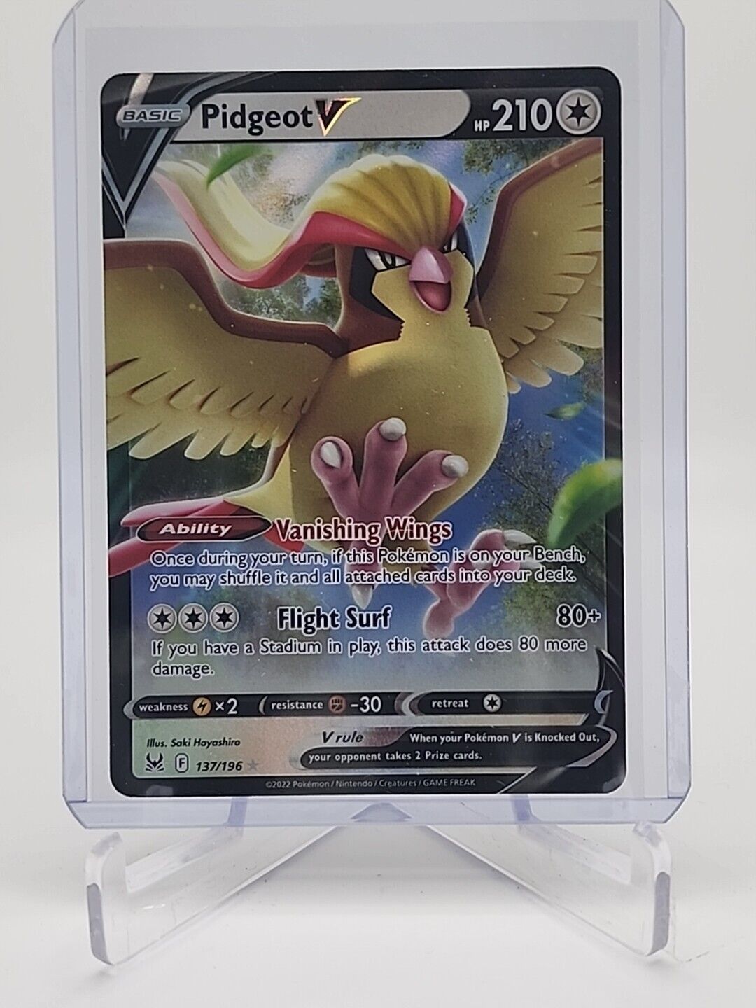 Pidgeot V  137/196 Pokémon TCG Lost Origin