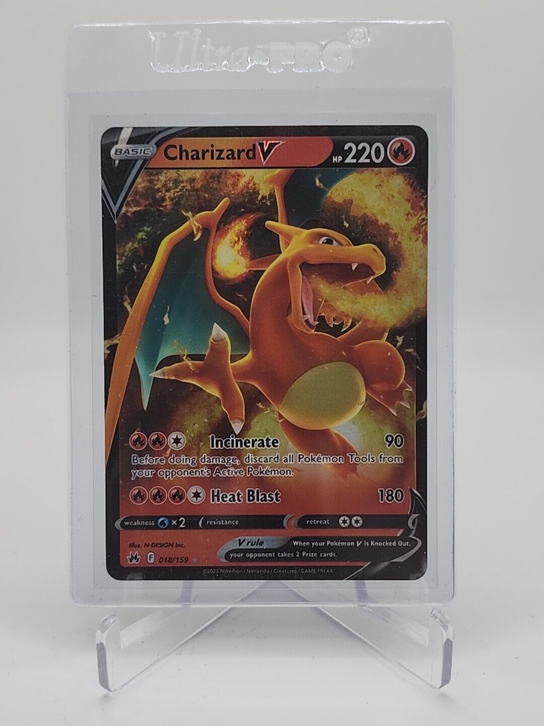 Charizard V 18/159 Pokémon TGC Crown Zenith