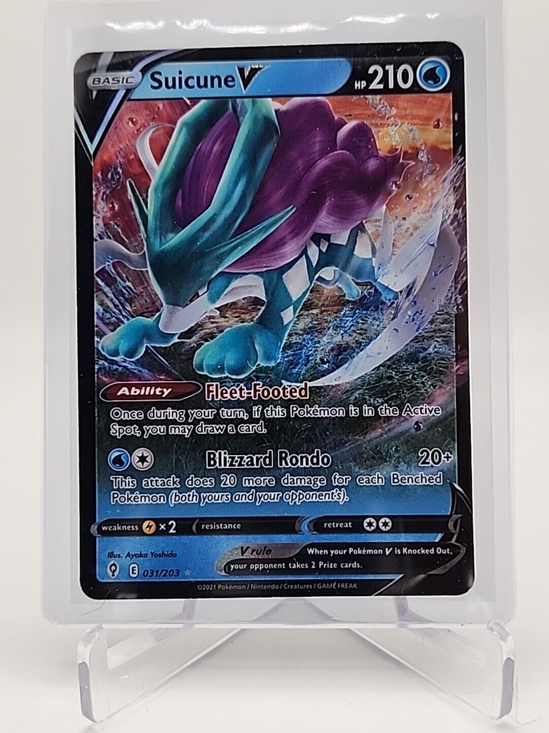 Suicune V  31/203 Pokémon TCG Evolving Skies