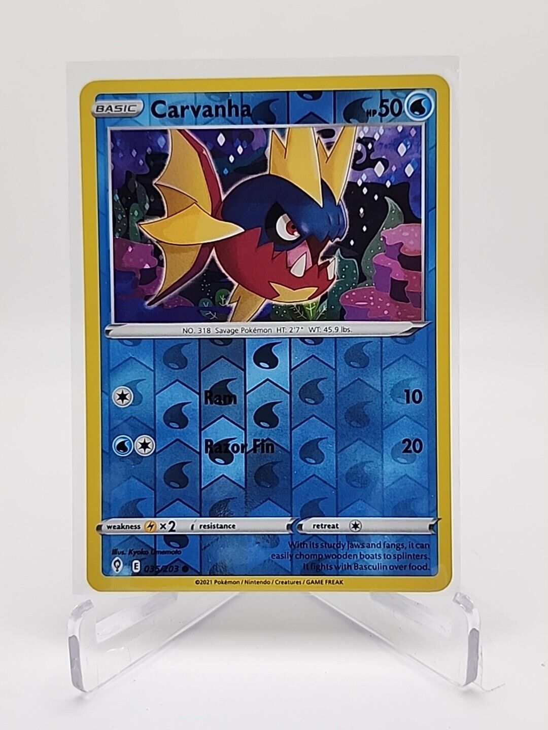 Carvanha [Reverse Holo]  35/203 Pokémon TCG Evolving Skies