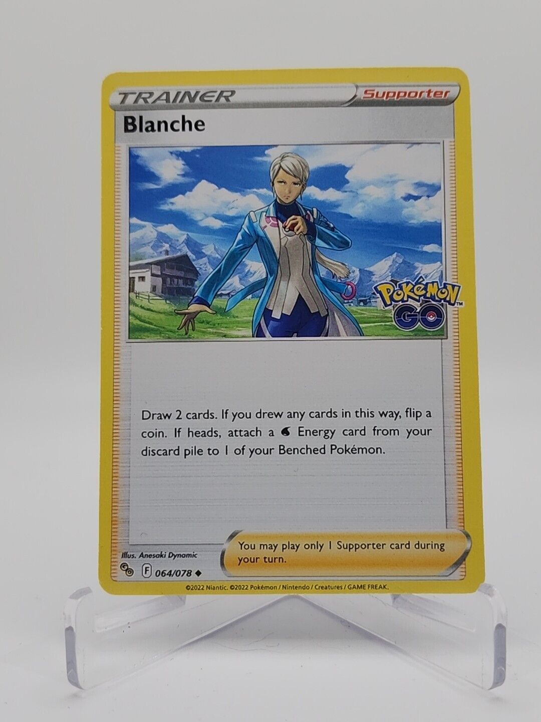 Blanche 64/78 Pokémon TGC Pokemon Go