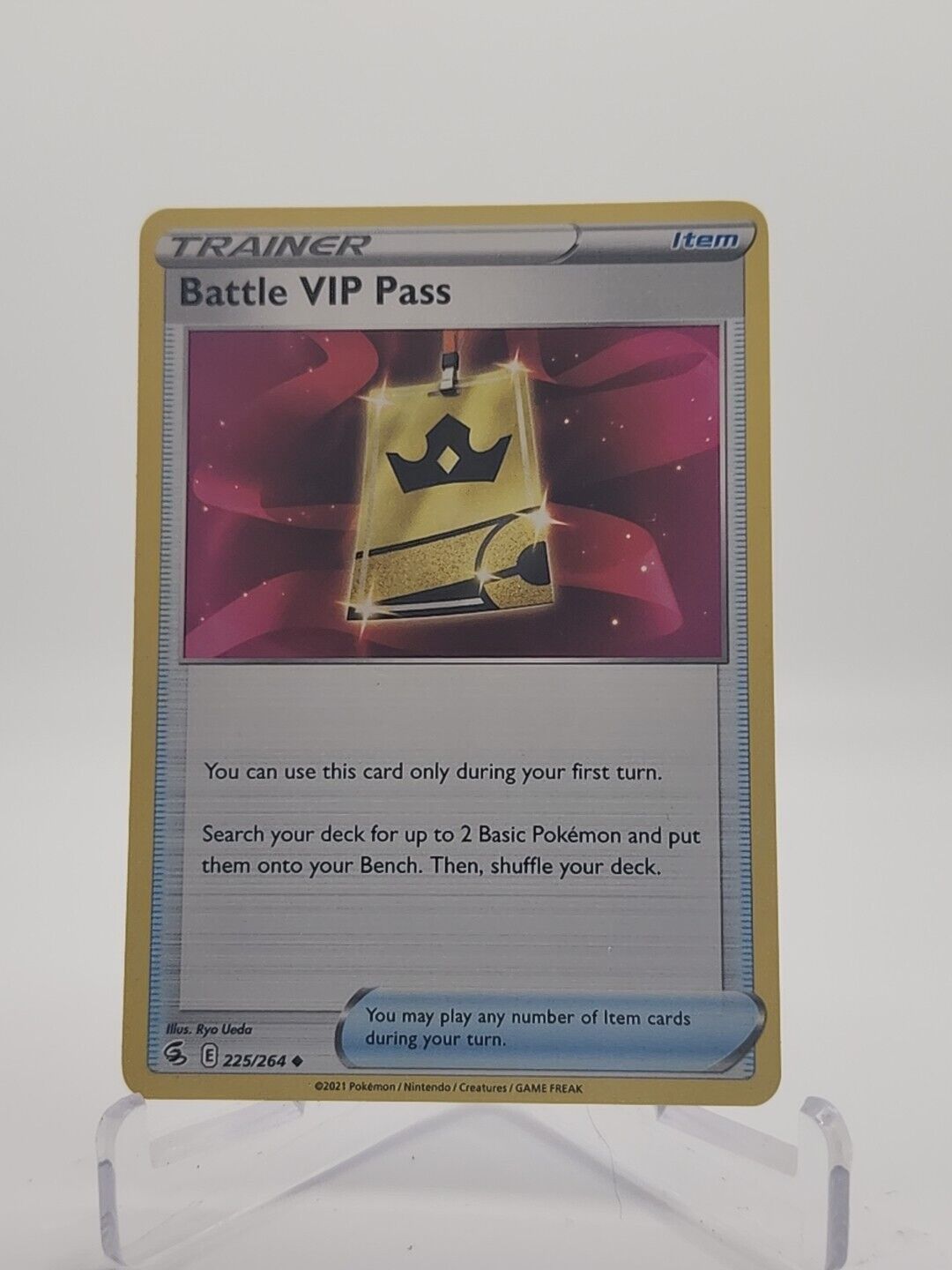 Battle VIP Pass 225/264 Pokémon TGC Fusion Strike