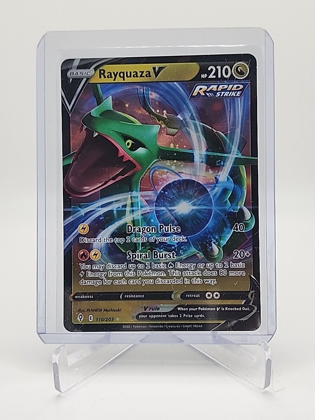 Rayquaza V  110/203 Pokémon TCG Evolving Skies