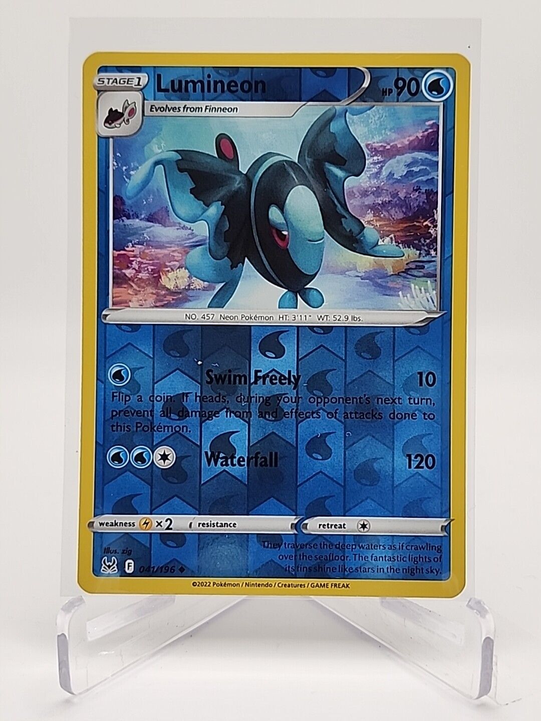 Lumineon [Reverse Holo]  41/196 Pokémon TCG Lost Origin