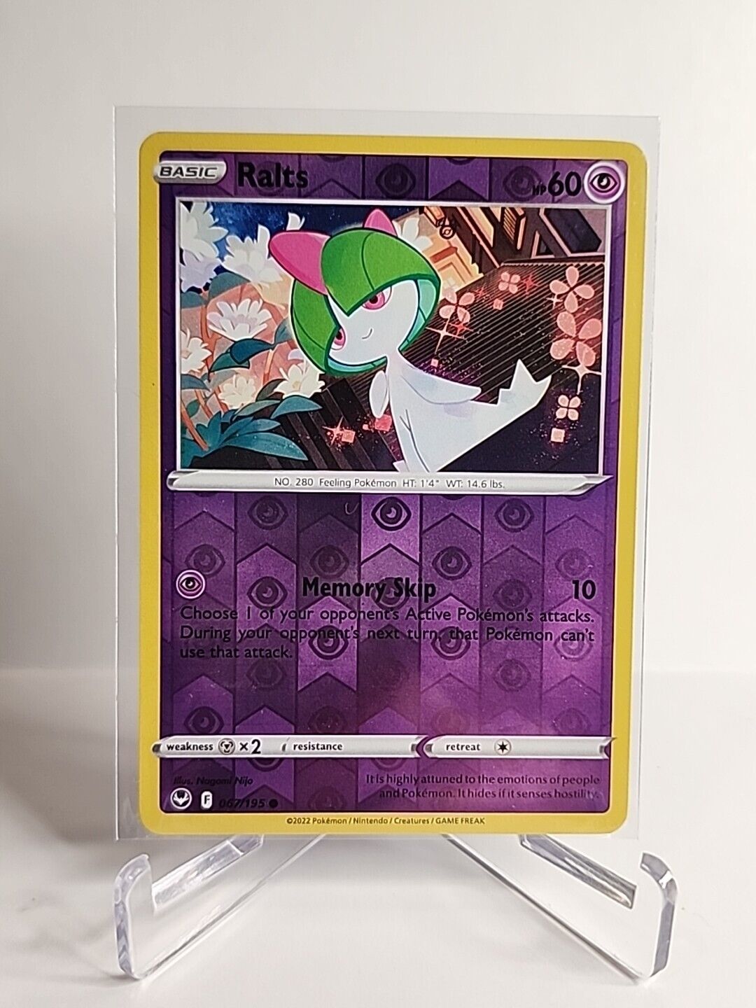 Ralts [Reverse Holo] 67/195 Pokémon Cards Silver Tempest