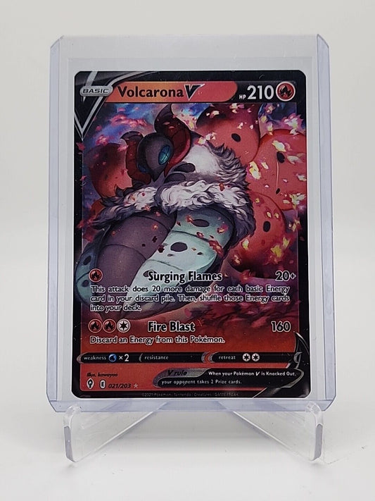 Volcarona V  21/203 Pokémon TCG Evolving Skies