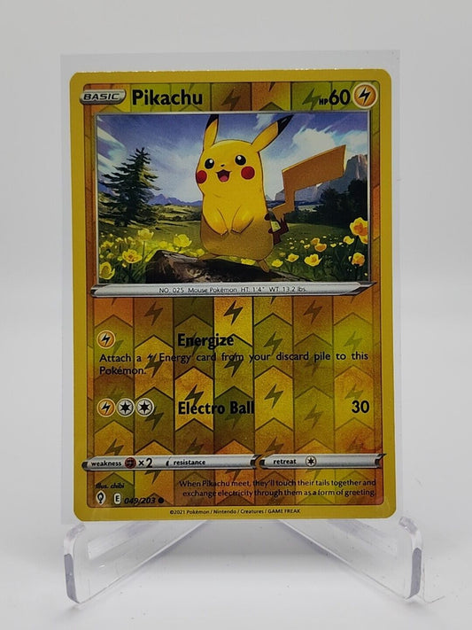 Pikachu [Reverse Holo]  49/203 Pokémon TCG Evolving Skies