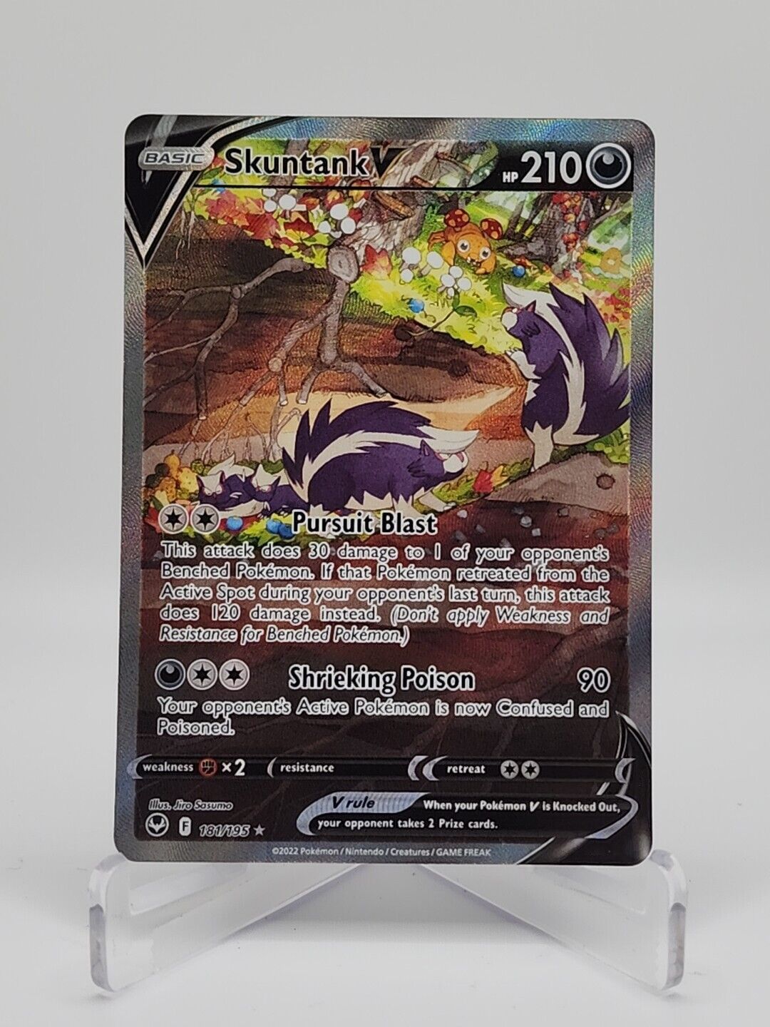 Skuntank V  181/195 Pokémon TCG Silver Tempest