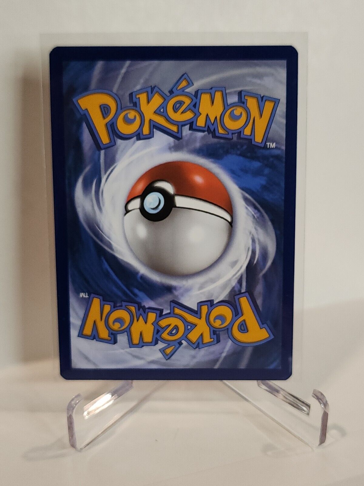 86/196 Machop [Reverse Holo]  Pokémon TGC Lost Origin