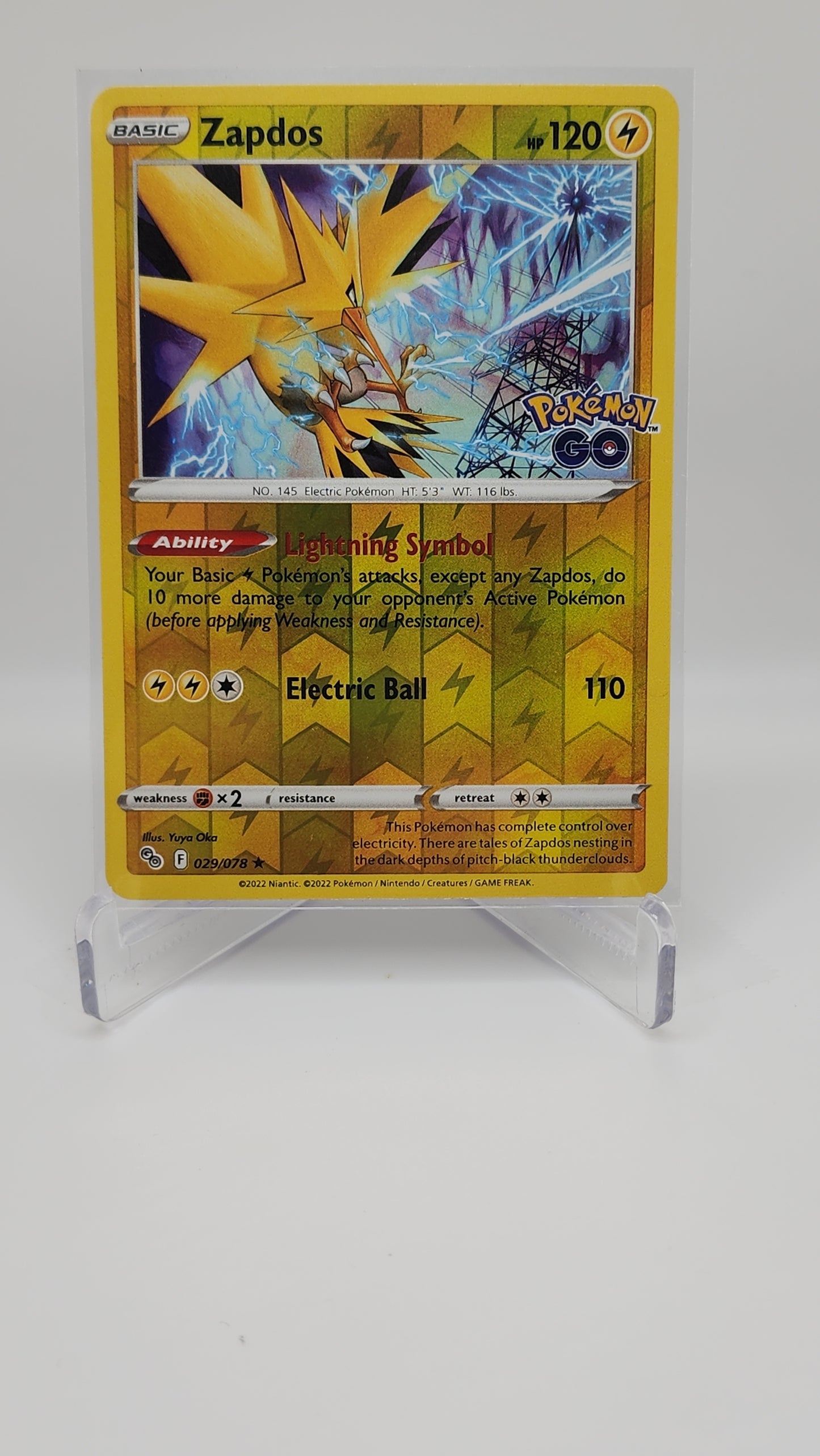 Zapdos 29/78 Pokémon TCG Pokémon Go (holográfica inversa)